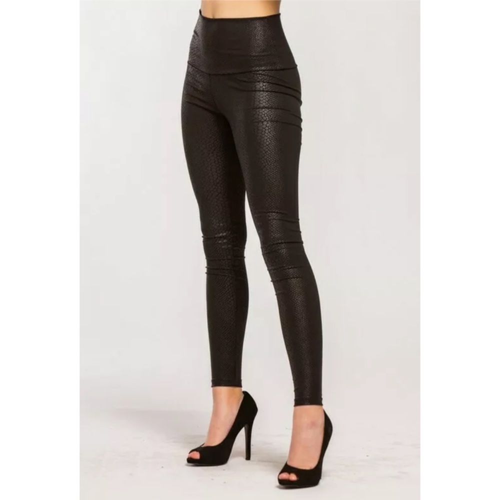 SOLD OUT - Picture 4 of 9